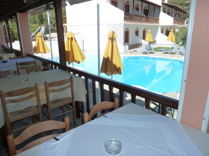 Apartmets Sunwaves Kerveli Exteriör bild